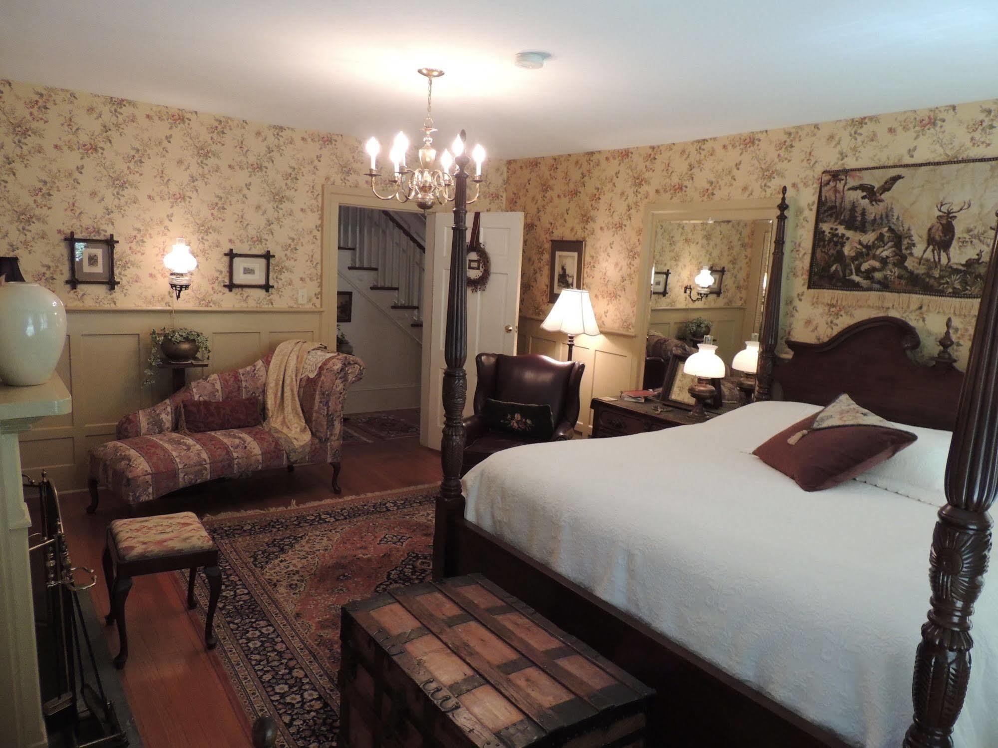 לקסינגטון 1868 Magnolia House Inn מראה חיצוני תמונה